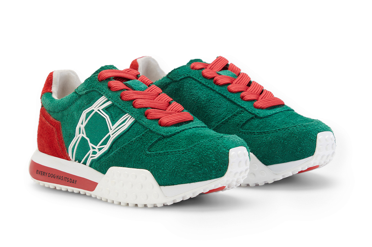 Кроссовки детские 2